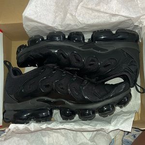 AIR VAPORMAX PLUS!